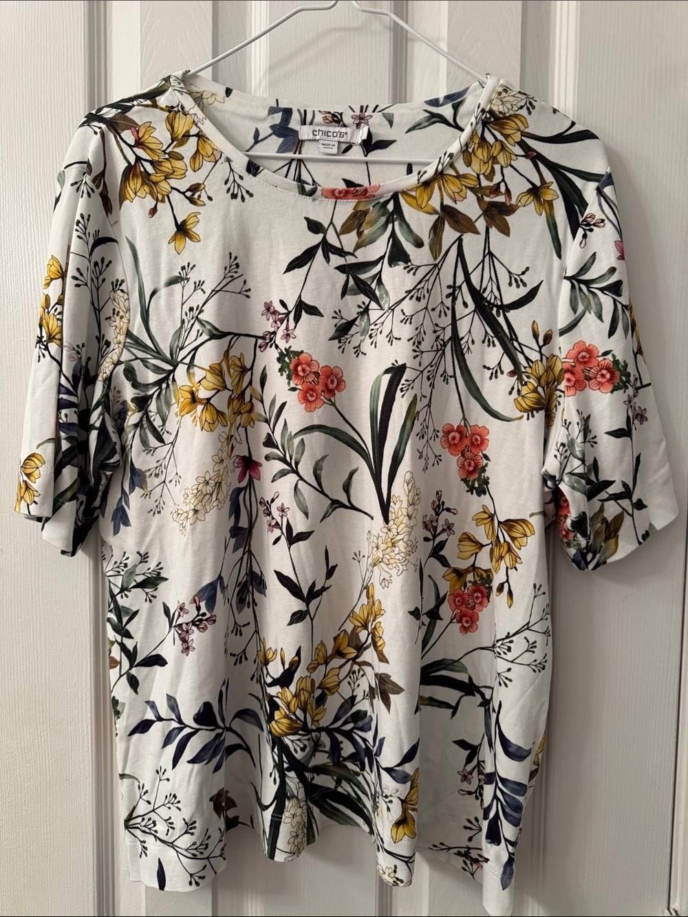 Chico's White Floral Short Sleeve Tee with Yellow & Coral Blooms
